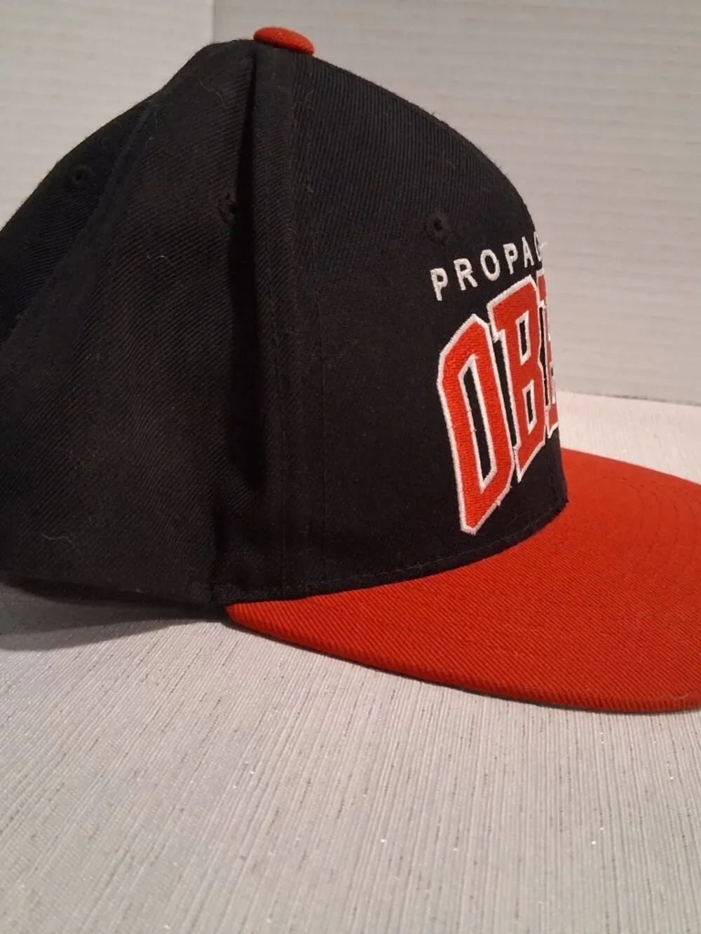 OBEY Propaganda Black Red Snapback Baseball Cap Hat OSFA Wool skater retro